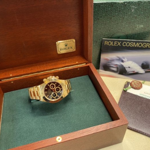 Rolex Cosmograph Daytona 16528