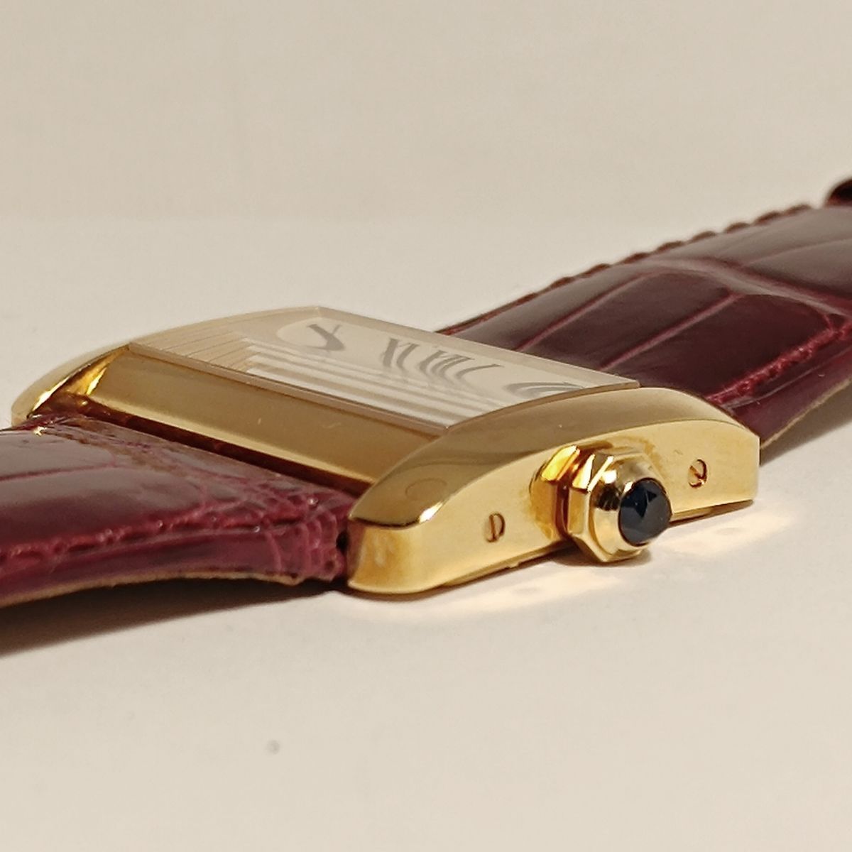 L'angolo d'oro - vendita orologi a Milano - Cartier Divan