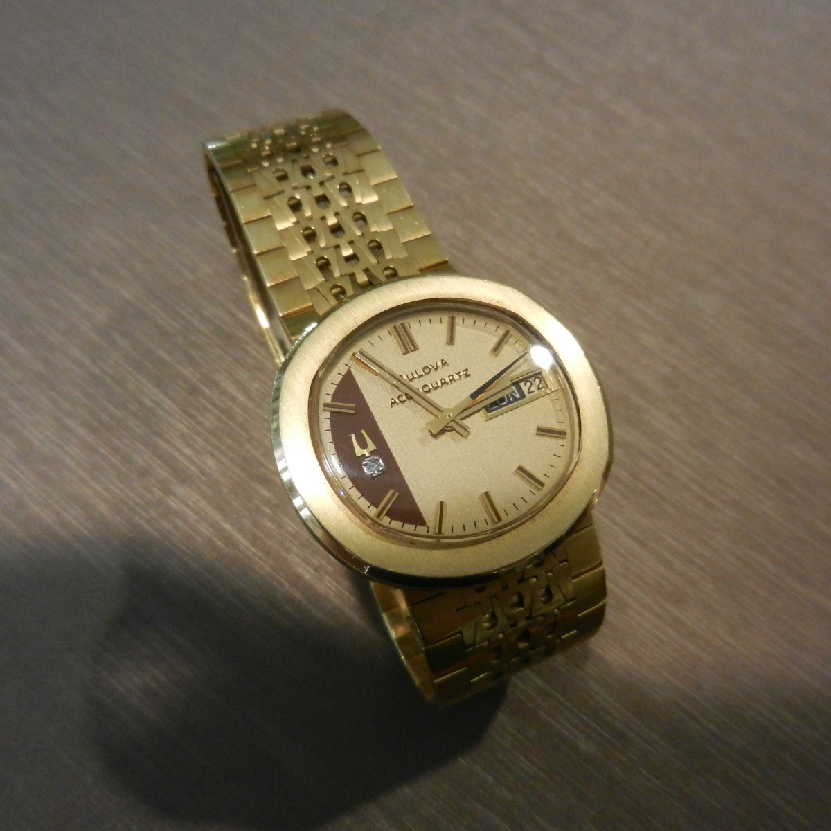 Gianni Simei - vendita orologi a Roma - Bulova Accuquartz