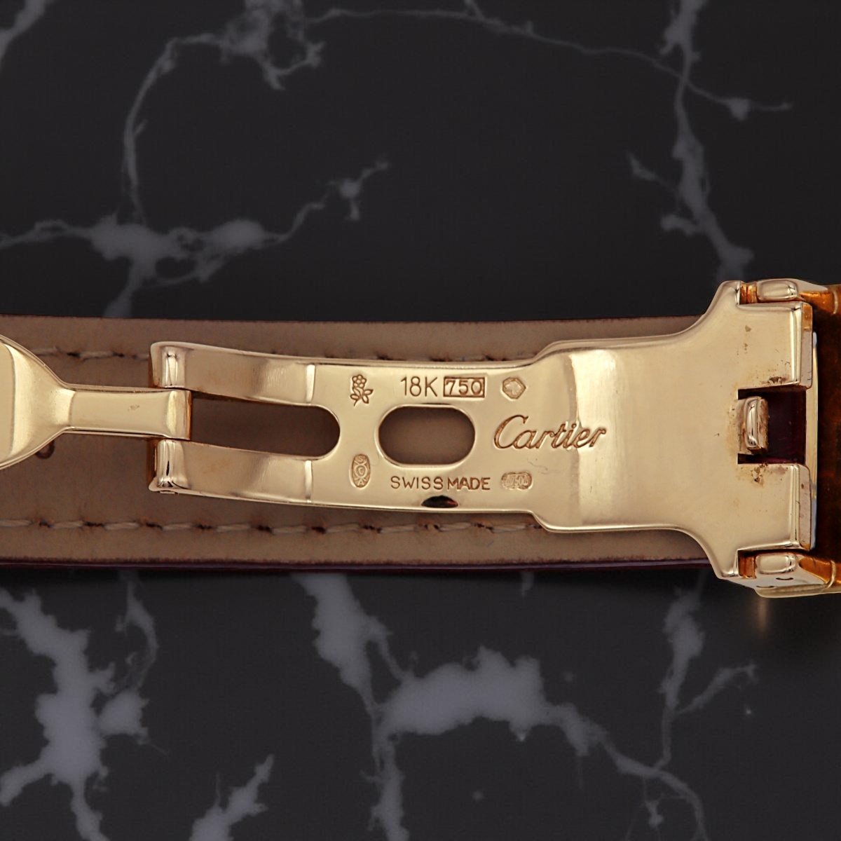 Martino Sassella - Cartier Tonneau Collection Privée
