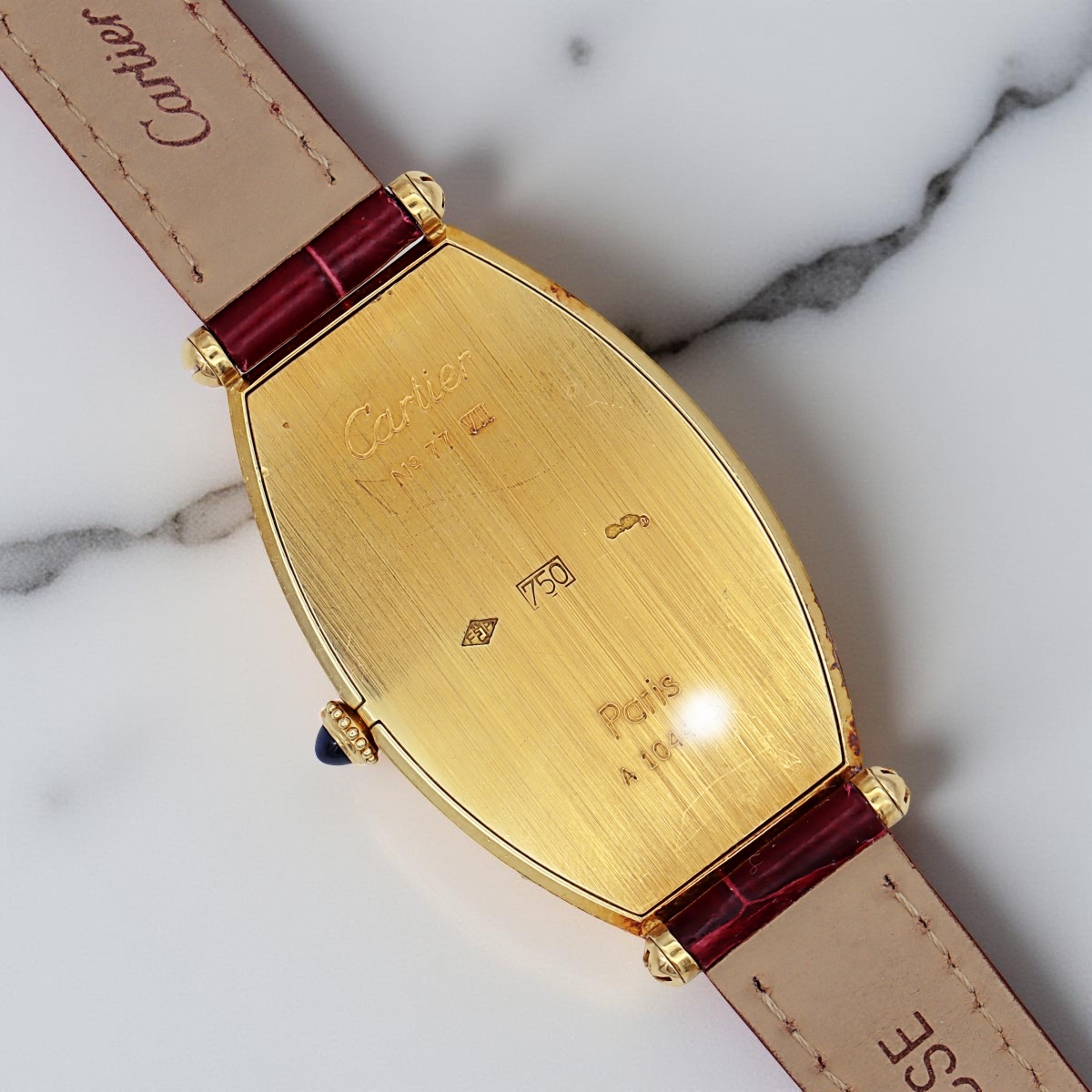Martino Sassella - Cartier Tonneau Collection Privée