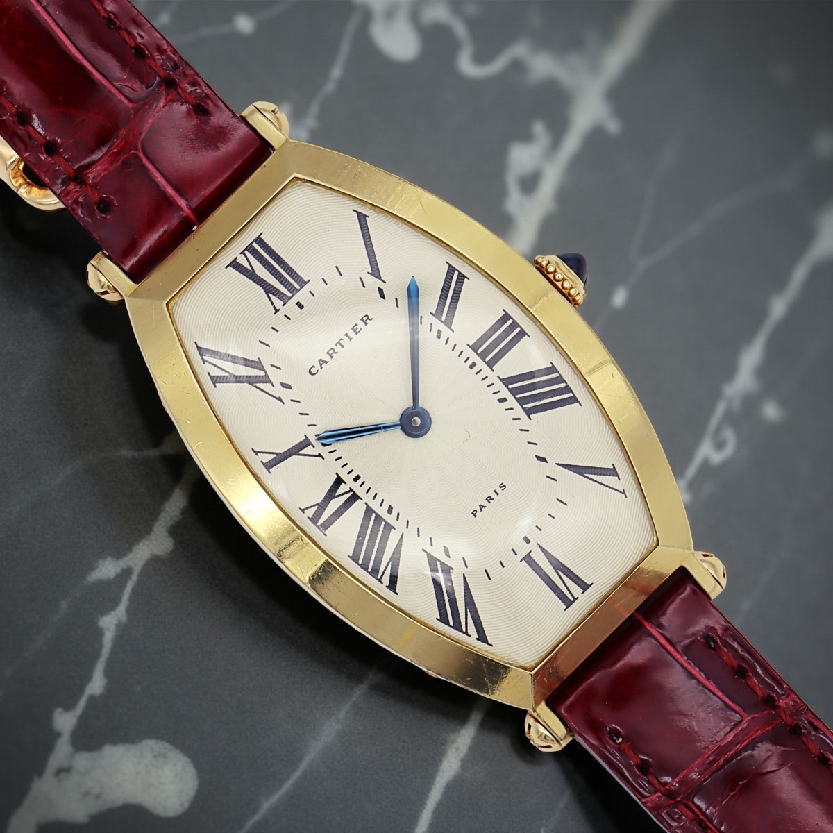 Martino Sassella - Cartier Tonneau Collection Privée