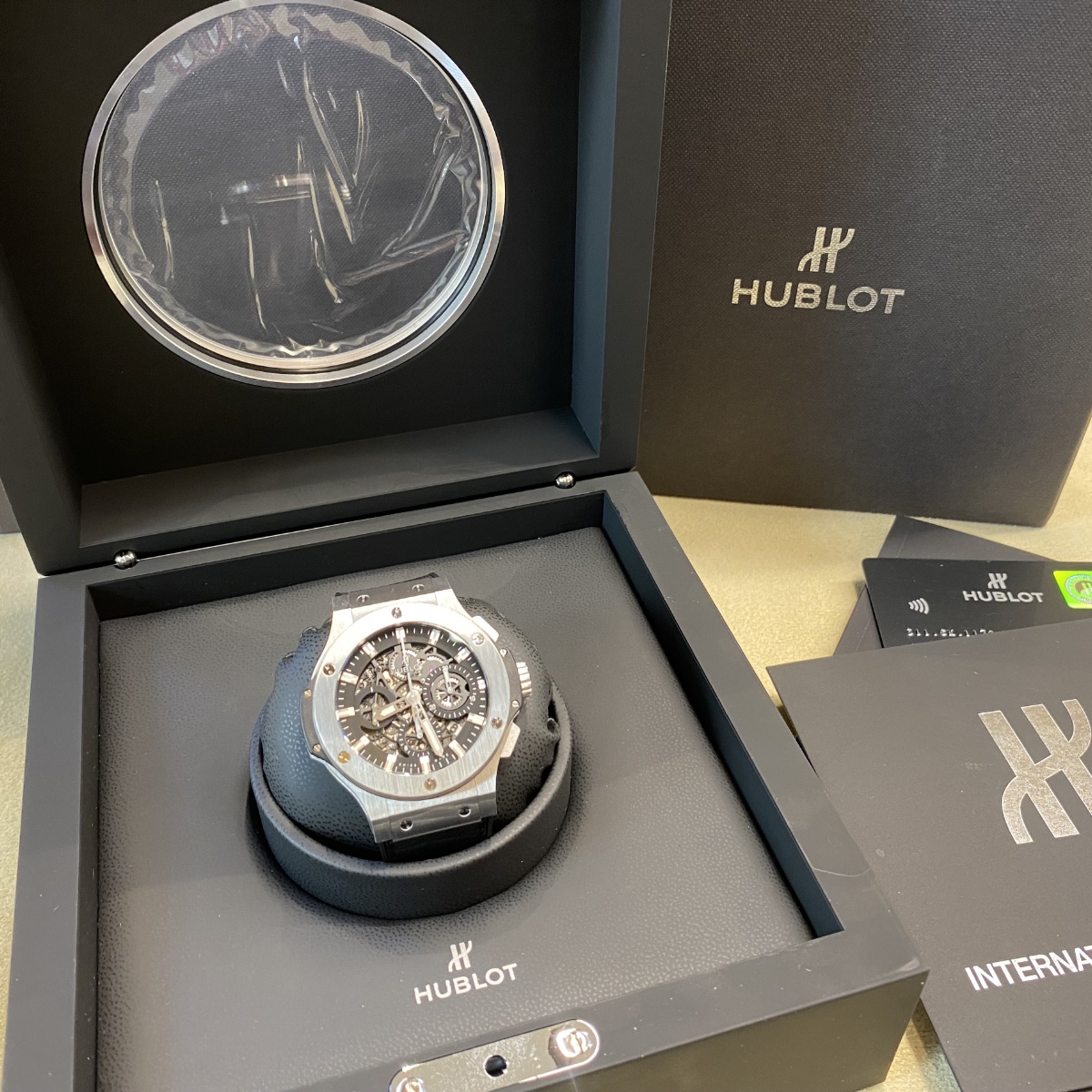 Il Duca orologi - Hublot Aero Bang a Milano