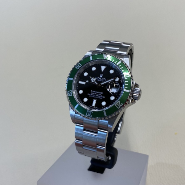 Rolex Submariner 16610LV