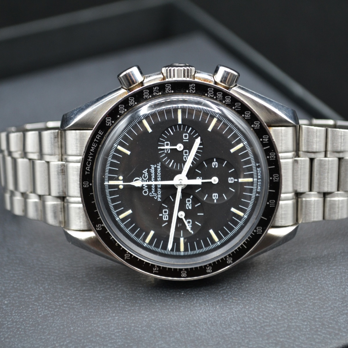 Gianni Simei - vendita orologi a Roma - Omega Speedmaster