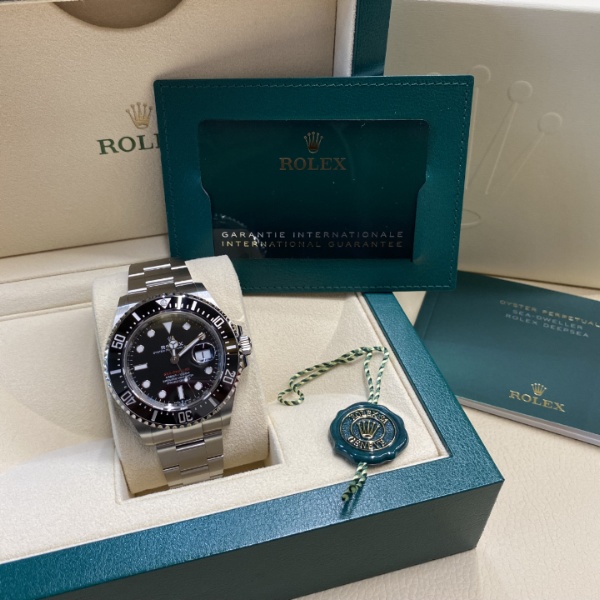 Rolex Sea-Dweller 126600