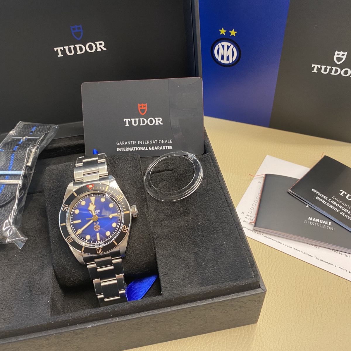 Il Duca orologi - Tudor Black Bay a Milano