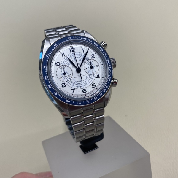 Omega Speedmaster Co-Axial Chronometer Chronoscope