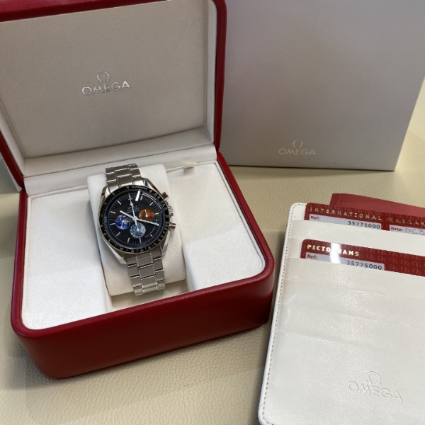 Omega Speedmaster