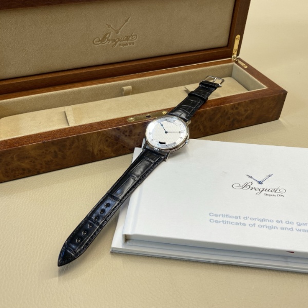 Breguet Classique