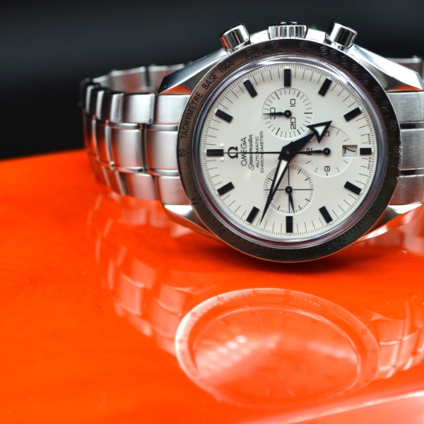 Omega Broad Arrow