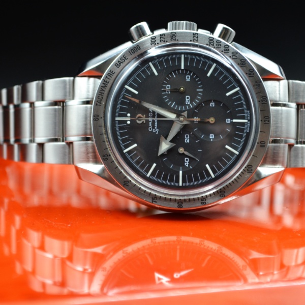 Omega Broad Arrow