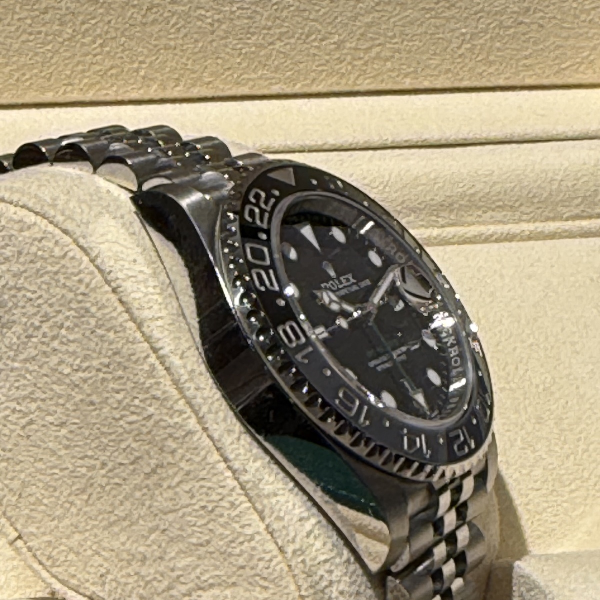 Max Orologi - vendita orologi a Mantova - Rolex GMT-Master II