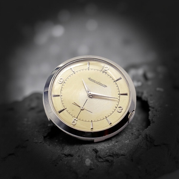 Jaeger-LeCoultre Disco Volante