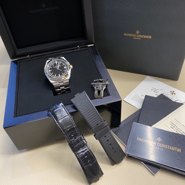 Vacheron Constantin Overseas