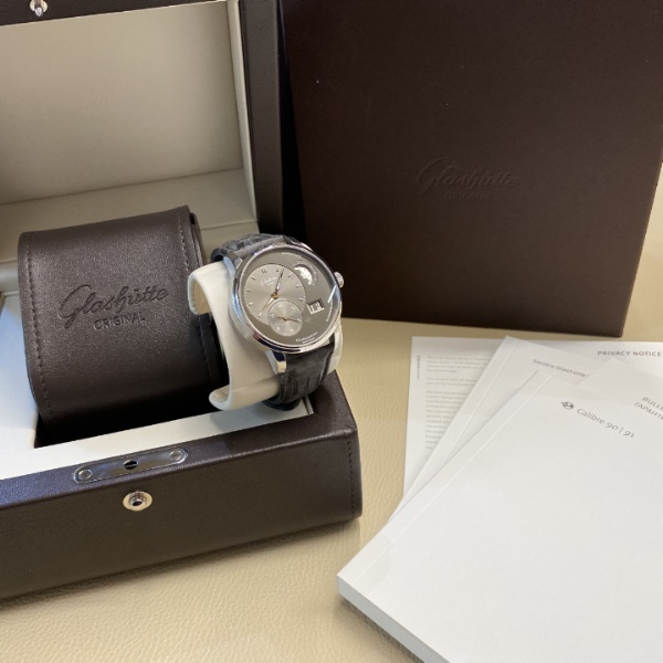 Glashutte Original PanoMaticLunar