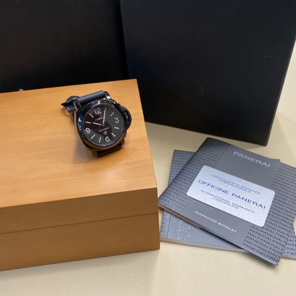 Officine Panerai Luminor