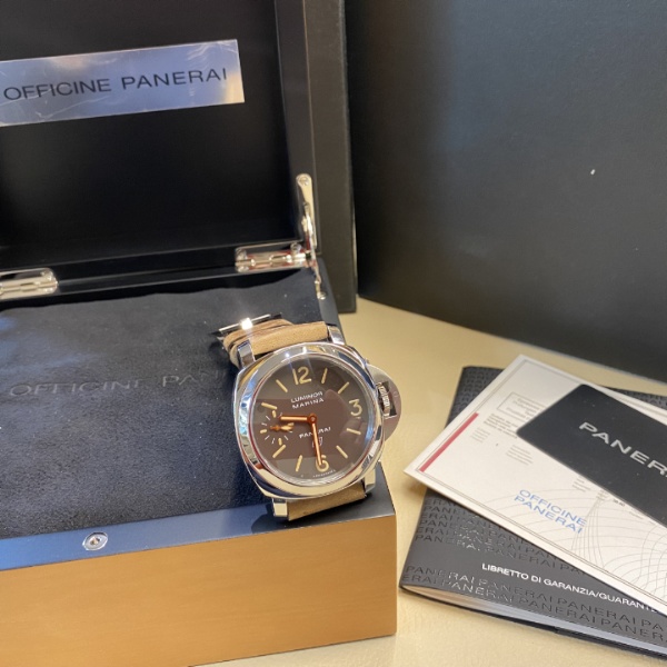 Officine Panerai Luminor