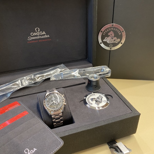 Omega Speedmaster Professional Moon Watch