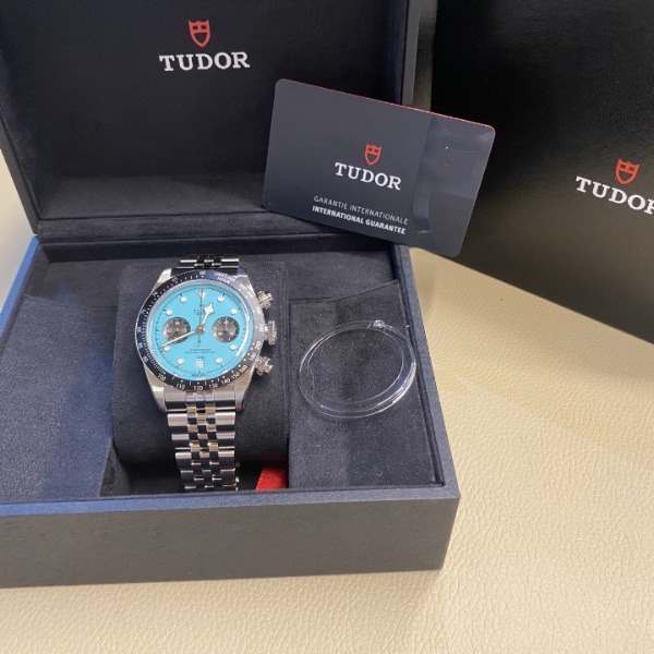 Tudor Black Bay