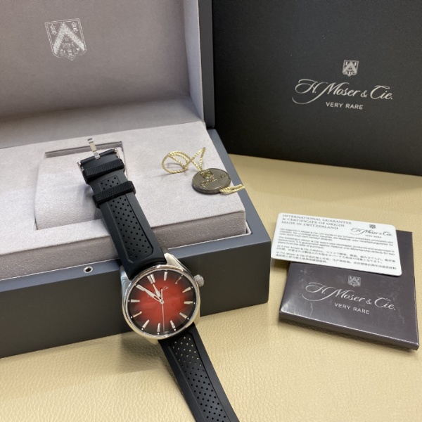 Moser & Cie Pioneer