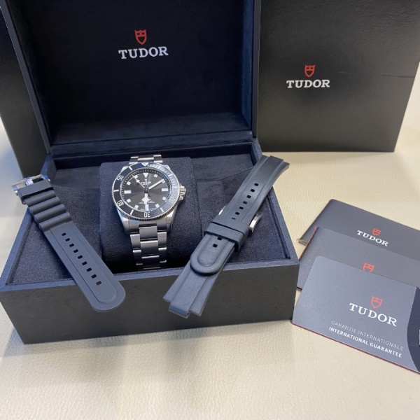 Tudor Pelagos